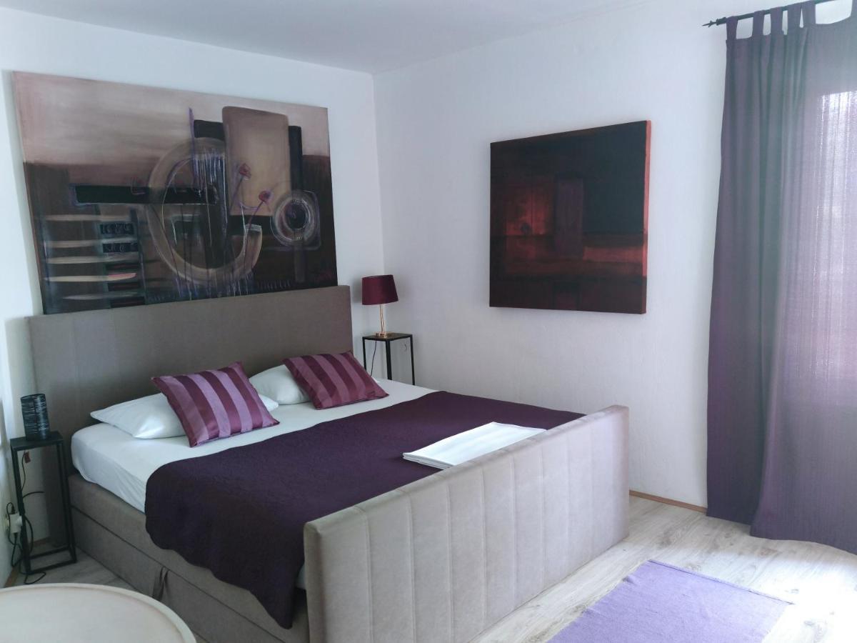 Art Gallery House With A Small Relaxing Pool Crikvenica Esterno foto