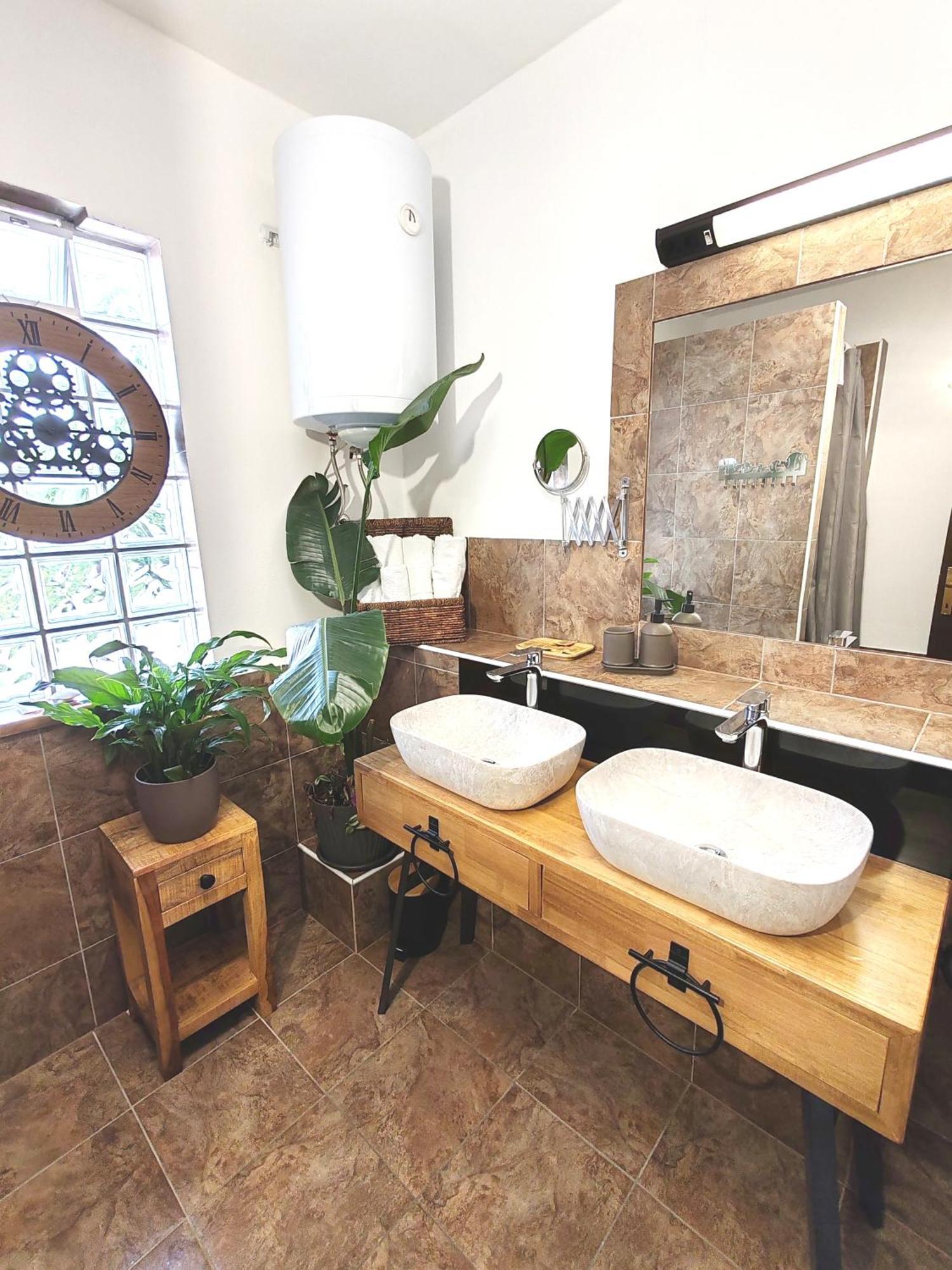 Art Gallery House With A Small Relaxing Pool Crikvenica Esterno foto