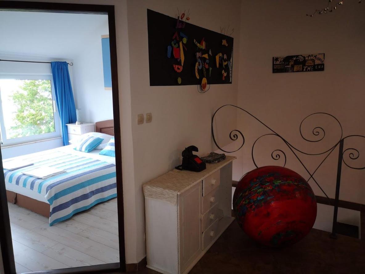 Art Gallery House With A Small Relaxing Pool Crikvenica Esterno foto