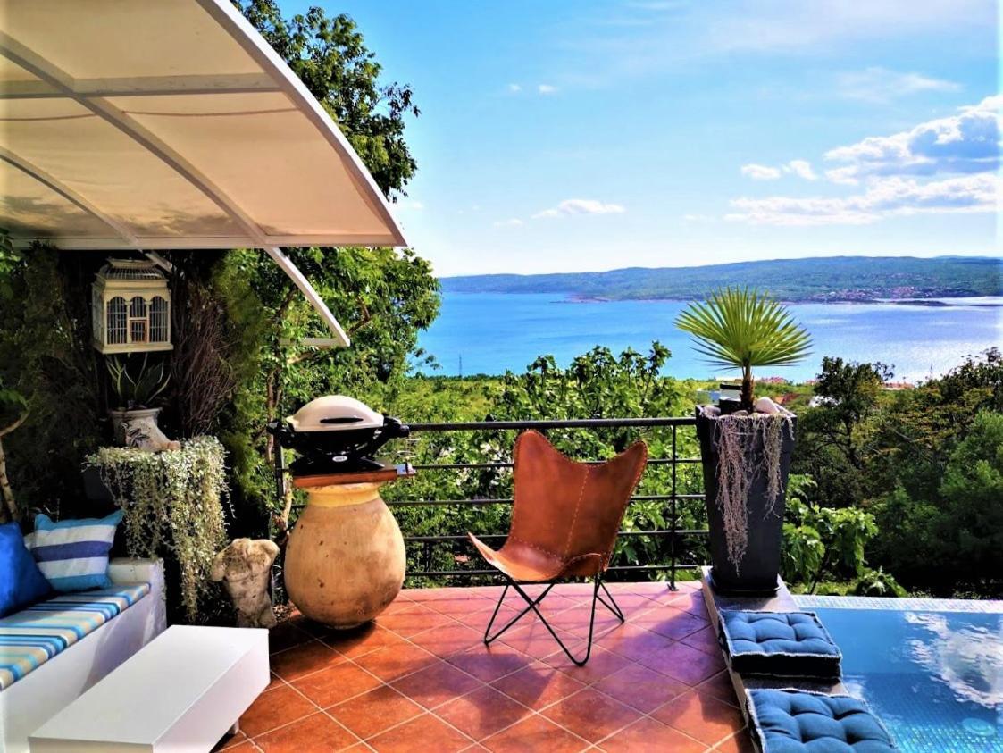 Art Gallery House With A Small Relaxing Pool Crikvenica Esterno foto